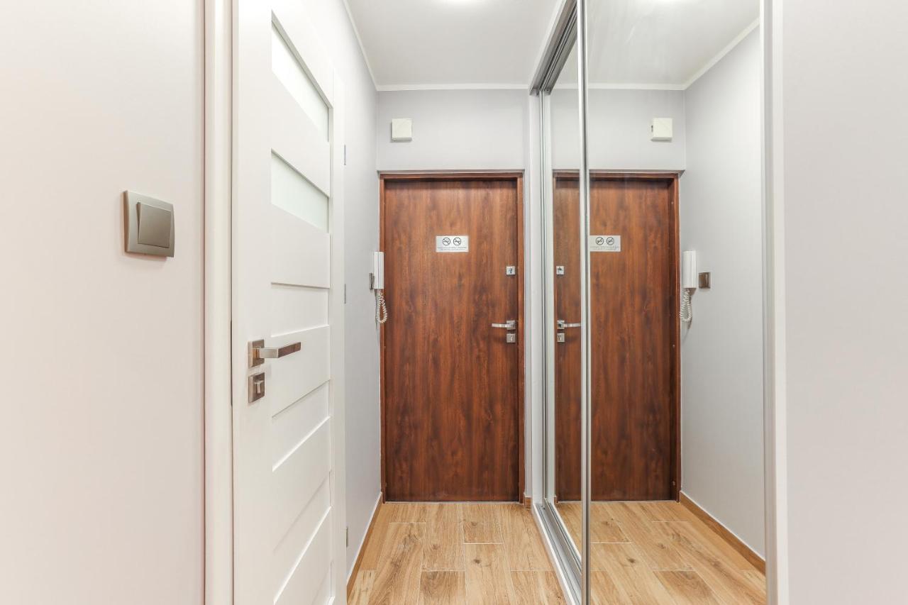 Ap Apartments Piastowska Gdansk Bagian luar foto